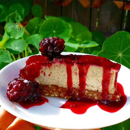 Raw Blackberry Cashew Cheesecake